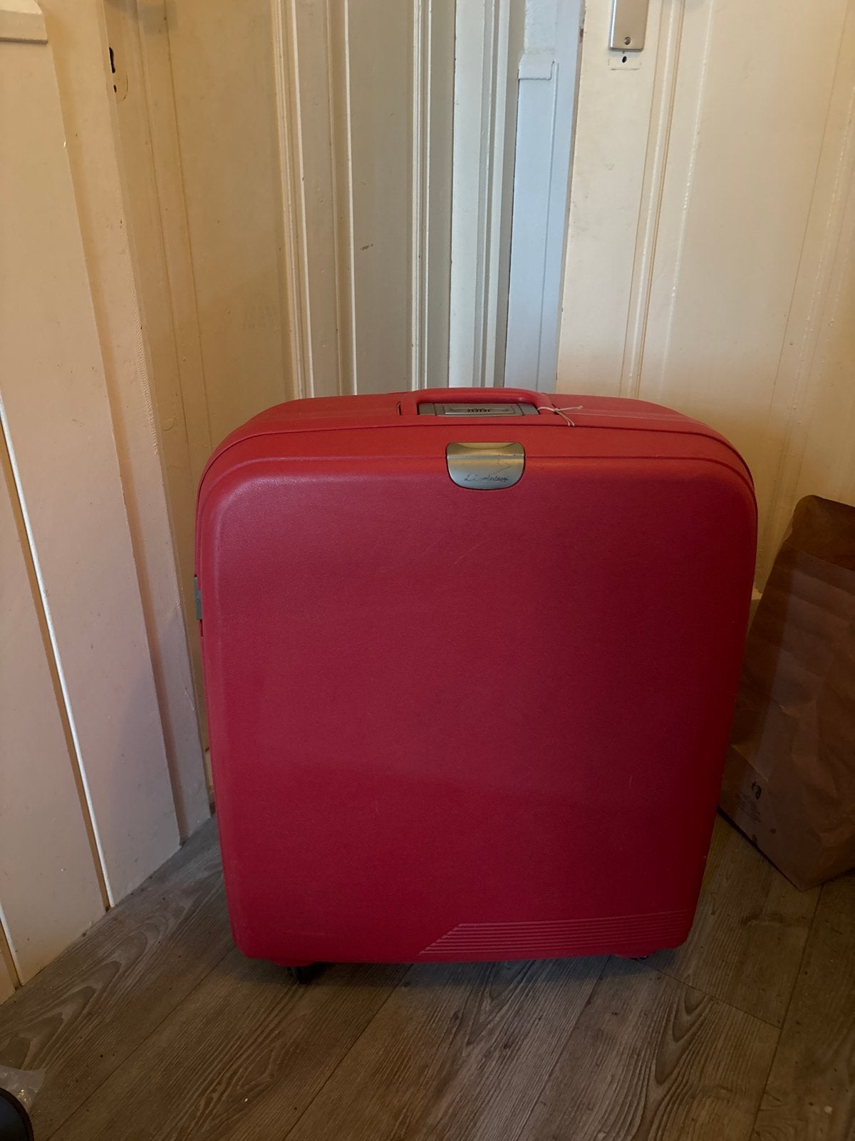 Rode koffer met uitschuifbare handgreep en wieltjes, Ophalen, 40 tot 60 cm, 30 cm of meer, Gebruikt