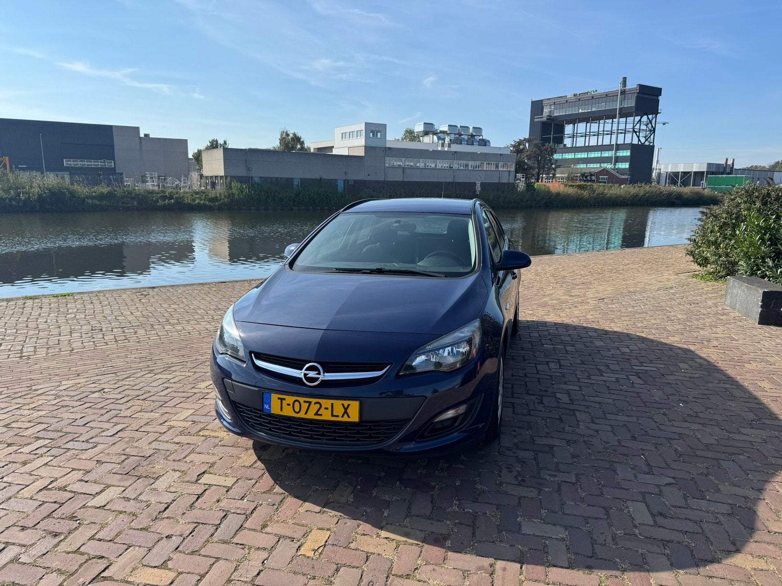 Opel Astra 1.6 85KW Sports Tourer 2016 Blauw, Auto's, Voorwielaandrijving, 15 km/l, 4 cilinders, 700 kg