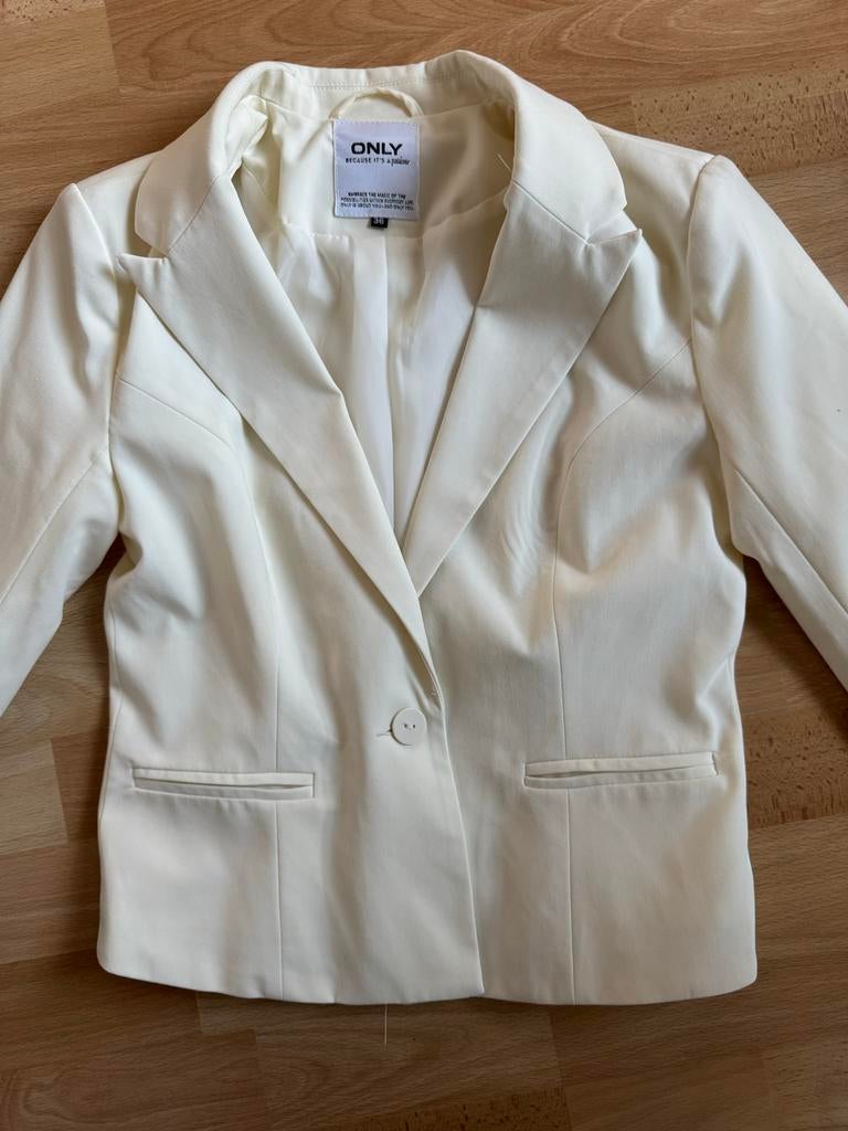 ONLY Crème Blazer Maat 36, Beige, Ophalen of Verzenden, Jasje, Maat 36 (S)