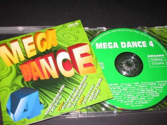 Mega Dance Vol. 4 & Mega Dance 4 & 1994 Volume 3, Ophalen of Verzenden, Gebruikt, Disco