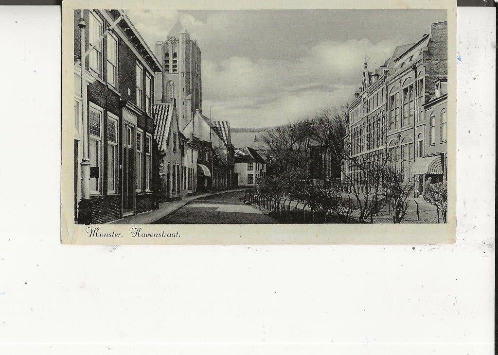 Monster Havenstraat met Pensionaat en perkje 18 aug 1942, Ophalen of Verzenden, 1940 tot 1960, Gelopen, Zuid-Holland