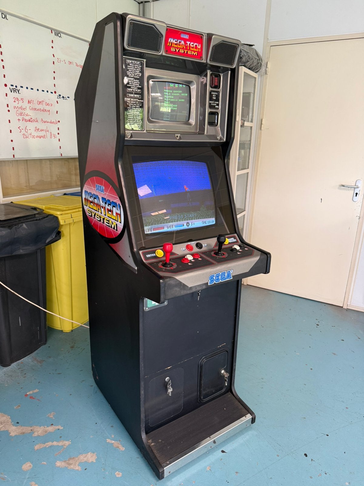 Sega Mega-Tech Multi Arcade Zeldzaam Mooi 1989 met 15 Games!, Ophalen, Info@jukeboxgallery.com, Zo goed als nieuw, Sega