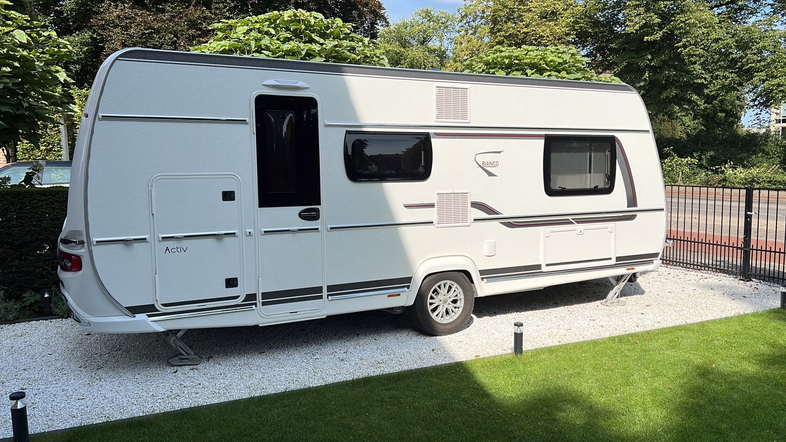 Fendt 550 KMG | 2022 | Mover | Walker 300 | Nieuwstaat, Caravans en Kamperen, Treinzit, Particulier, Ringverwarming, Tot en met 6