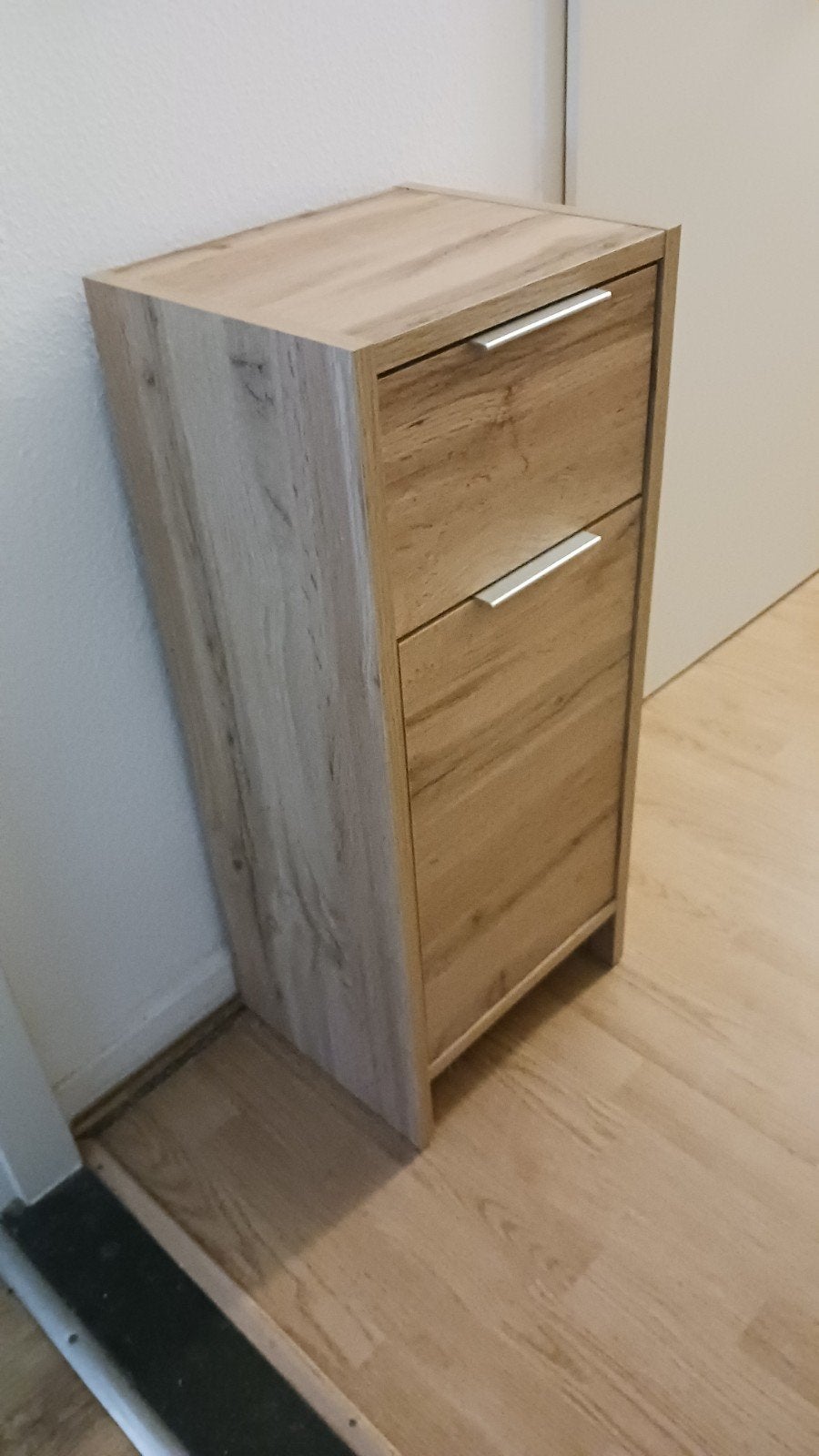 Praktisch kastje met lade en deurtje, Ophalen, Minder dan 50 cm, 1 of 2 laden, Zo goed als nieuw