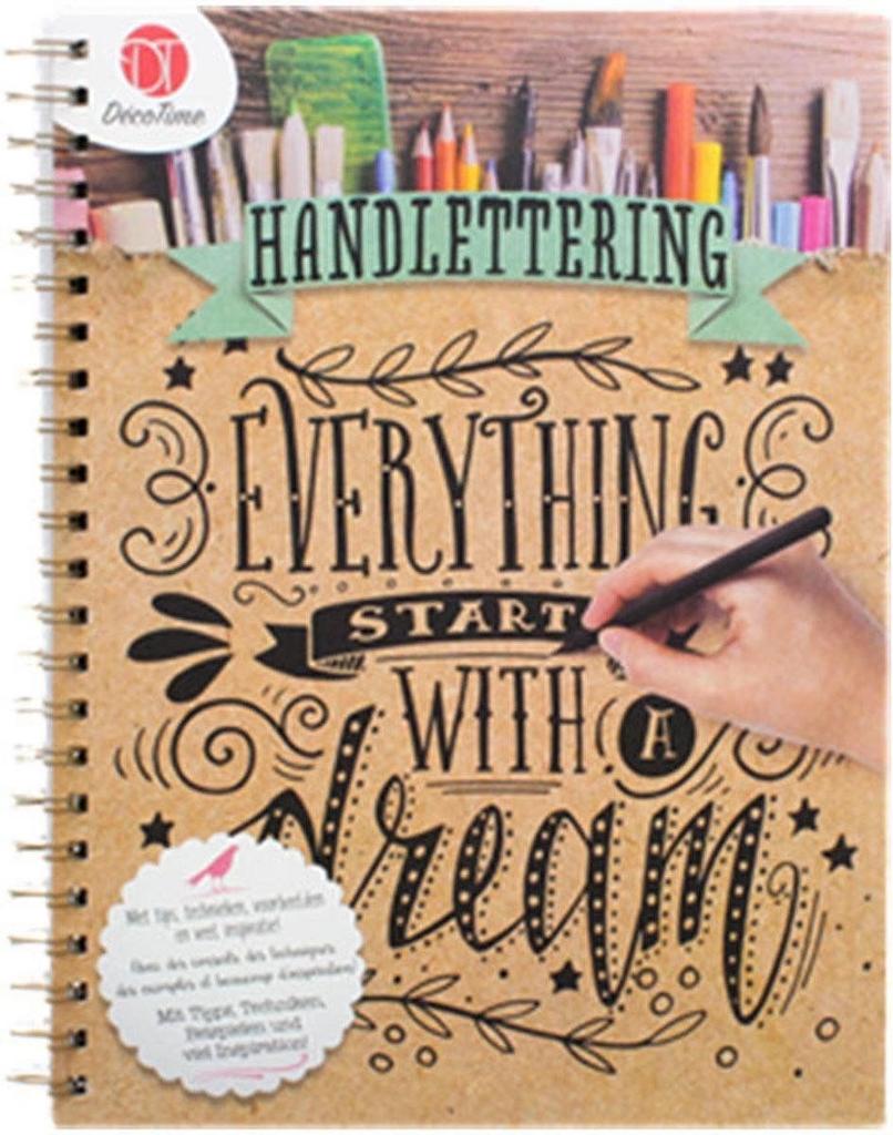 DecoTime Handlettering Boek - Alles Begint met een Droom, Ophalen of Verzenden, Zo goed als nieuw, Boek of Gids
