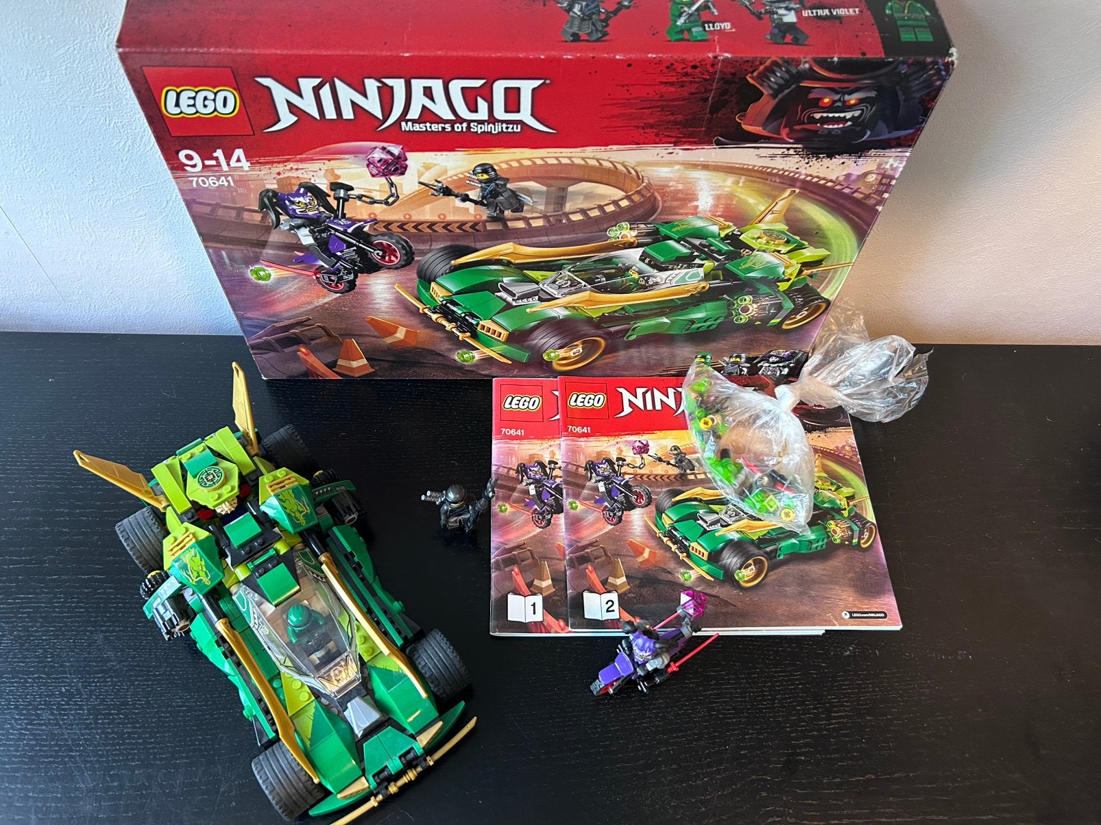 LEGO ninjago ninja nightcrawler ( set nummer 70641), Verzamelen, Ophalen of Verzenden, Zo goed als nieuw