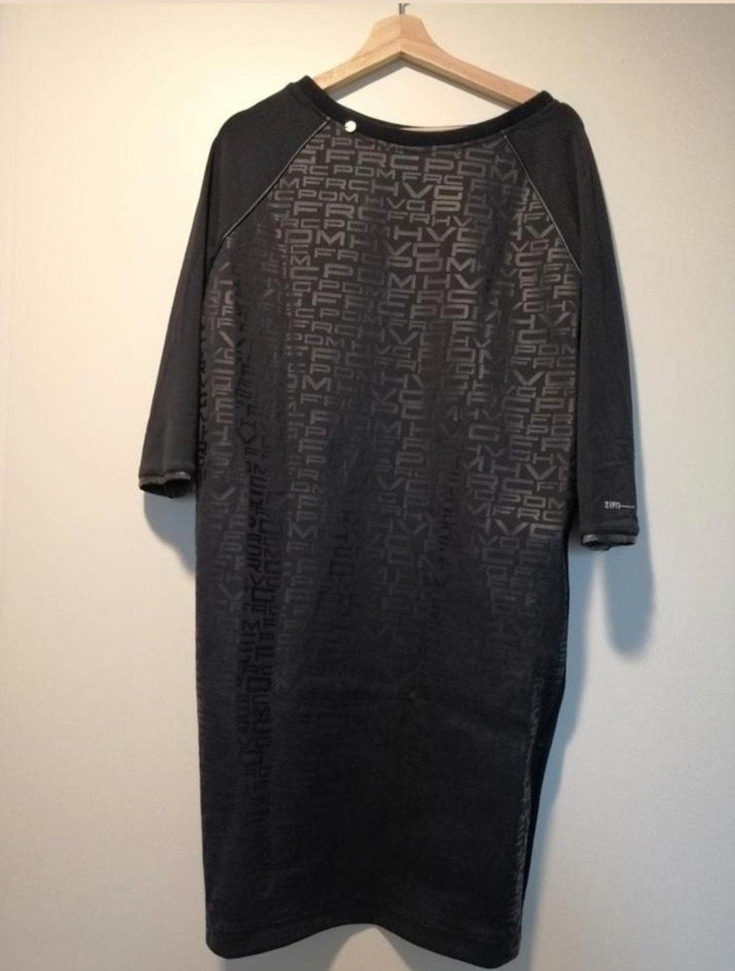 Leuke jurk van Zip73 maat L., Zwart, Maat 42/44 (L), Zip73, Ophalen of Verzenden