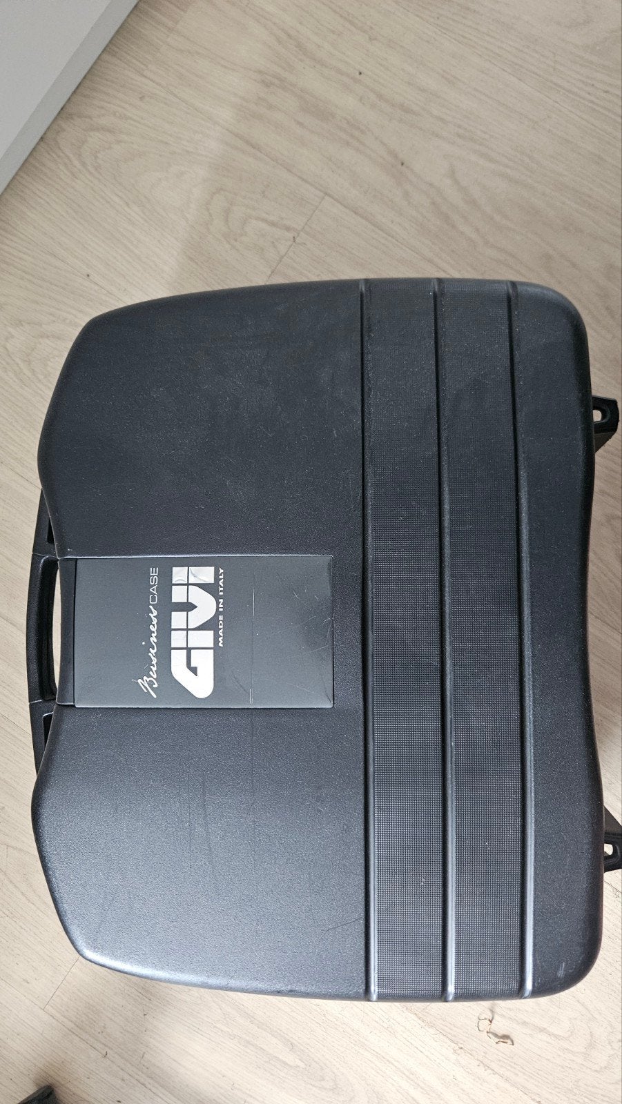 Givi topkoffer business universeel, Ophalen, Gebruikt