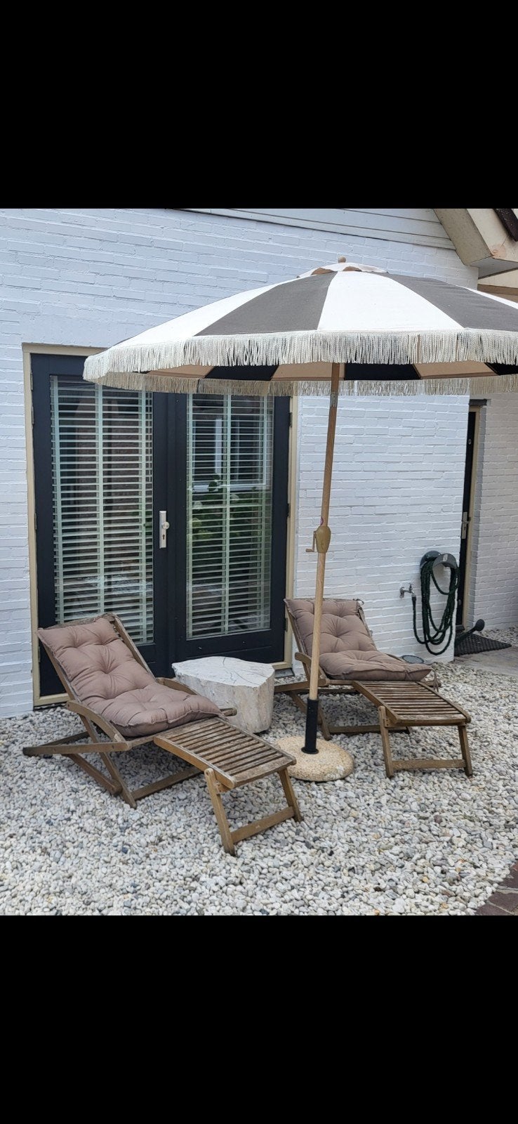 2 Teakhouten ligstoelen met kussens (opknapper), Tuin en Terras, Ophalen, Gebruikt, Teakhout
