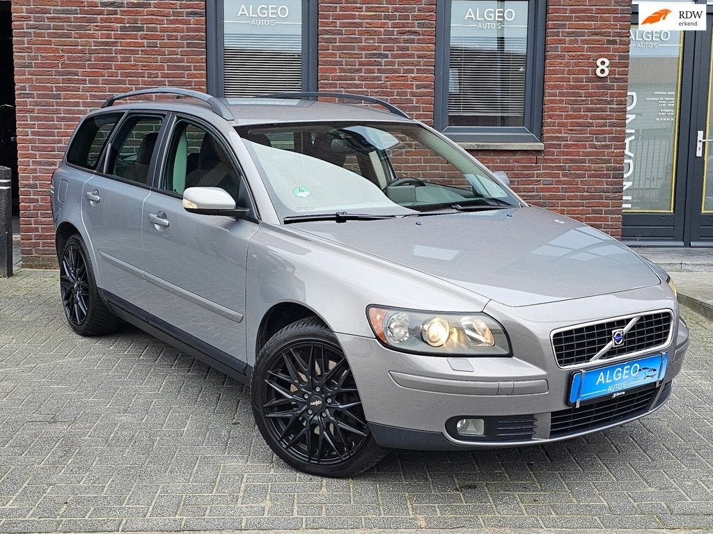 Volvo V50 2.5 T5 AWD Momentum, Auto's, Volvo, Bedrijf, Te koop, V50, 4x4, ABS, Airbags, Airconditioning, Alarm, Automatische klimaatregeling