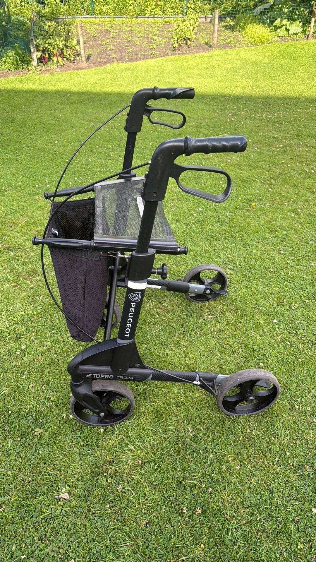 Topro Troja rollator ( lichtgewicht ), Ophalen of Verzenden, Lichtgewicht, Zo goed als nieuw