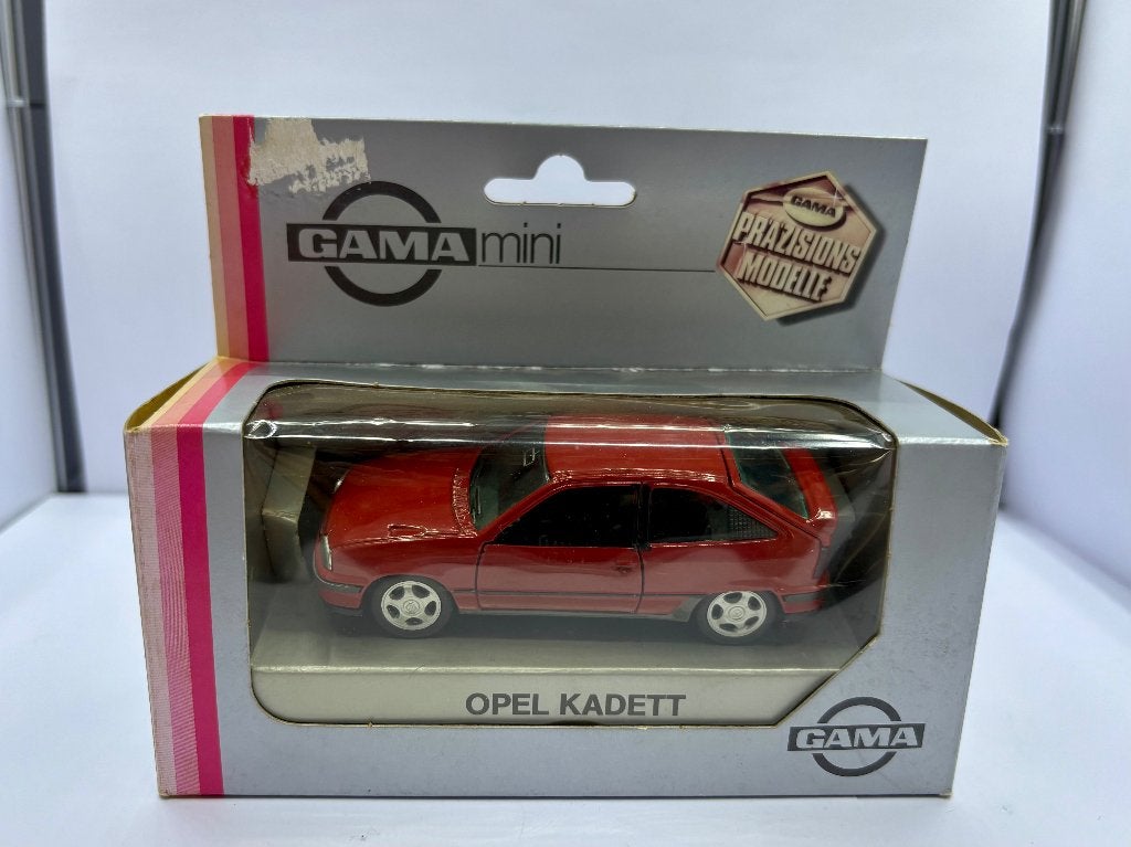 1:43 Opel kadett gsi, Ophalen of Verzenden, Zo goed als nieuw, Auto, Overige merken