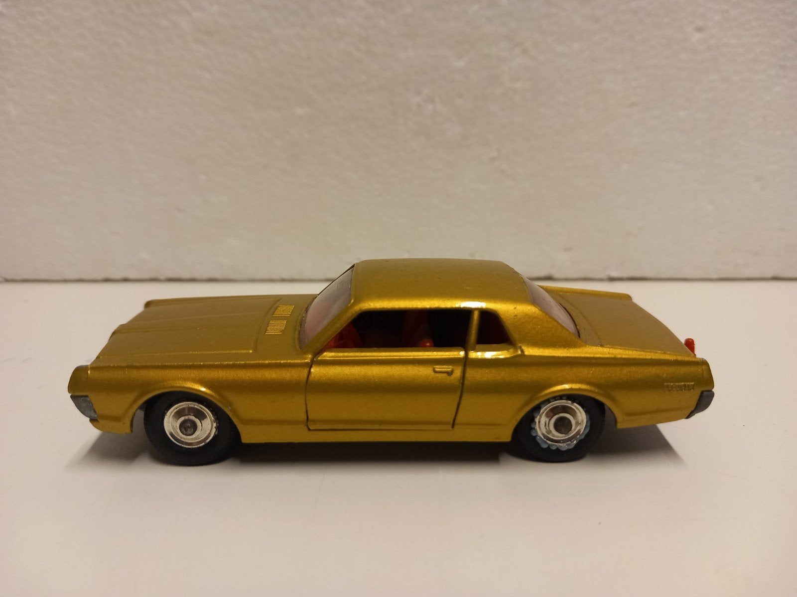 Matchbox K serie Mercury Cougar gold, Hobby en Vrije tijd, Ophalen of Verzenden, Zo goed als nieuw, Auto, Matchbox