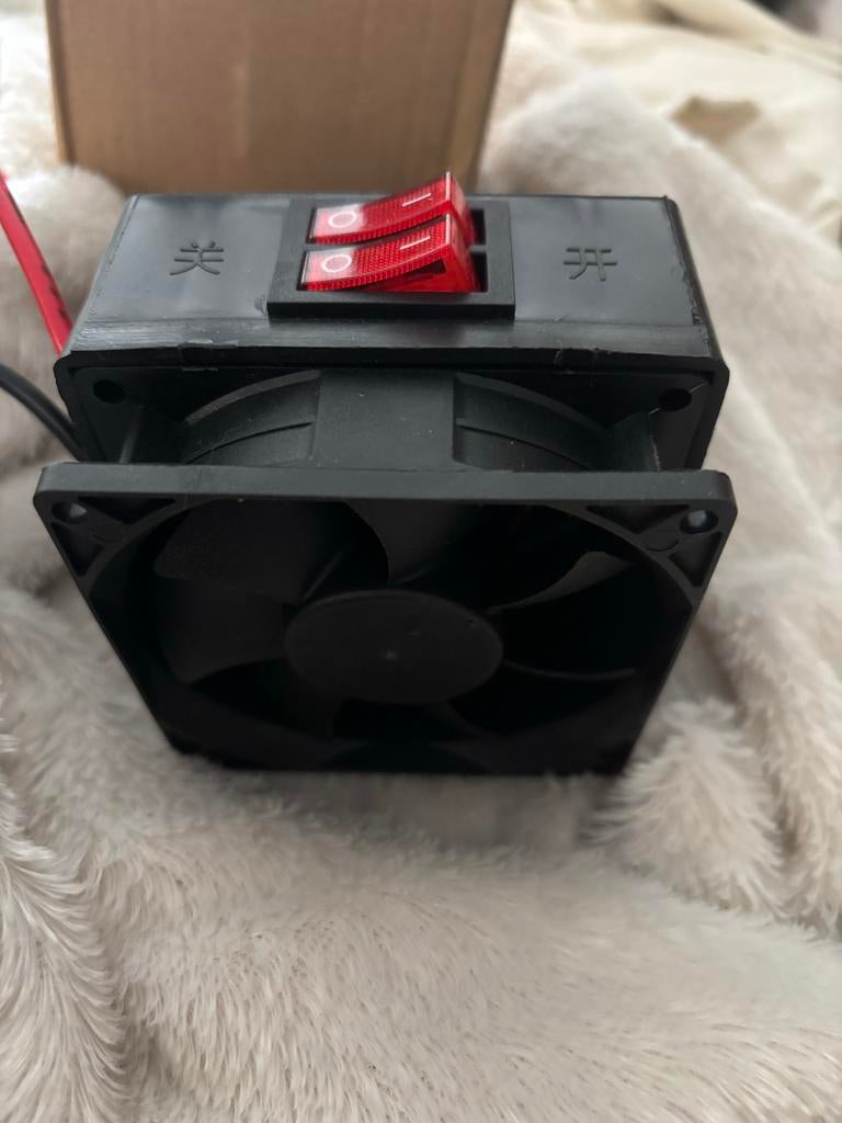 Nieuwe Draagbare12VAuto Verwarming en Ventilator - Ontdooier, Ophalen of Verzenden, Nieuw, Universele onderdelen