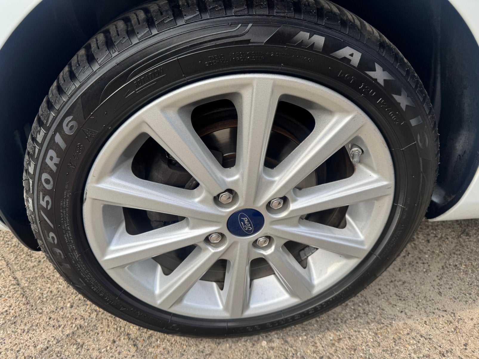 Ford Fiësta 1.0 TITANIUM 74KW/100PK 2015 |NIEUWE DISTRIBUTIE, Auto's, Ford, Voorwielaandrijving, Stof, 100 pk, Origineel Nederlands