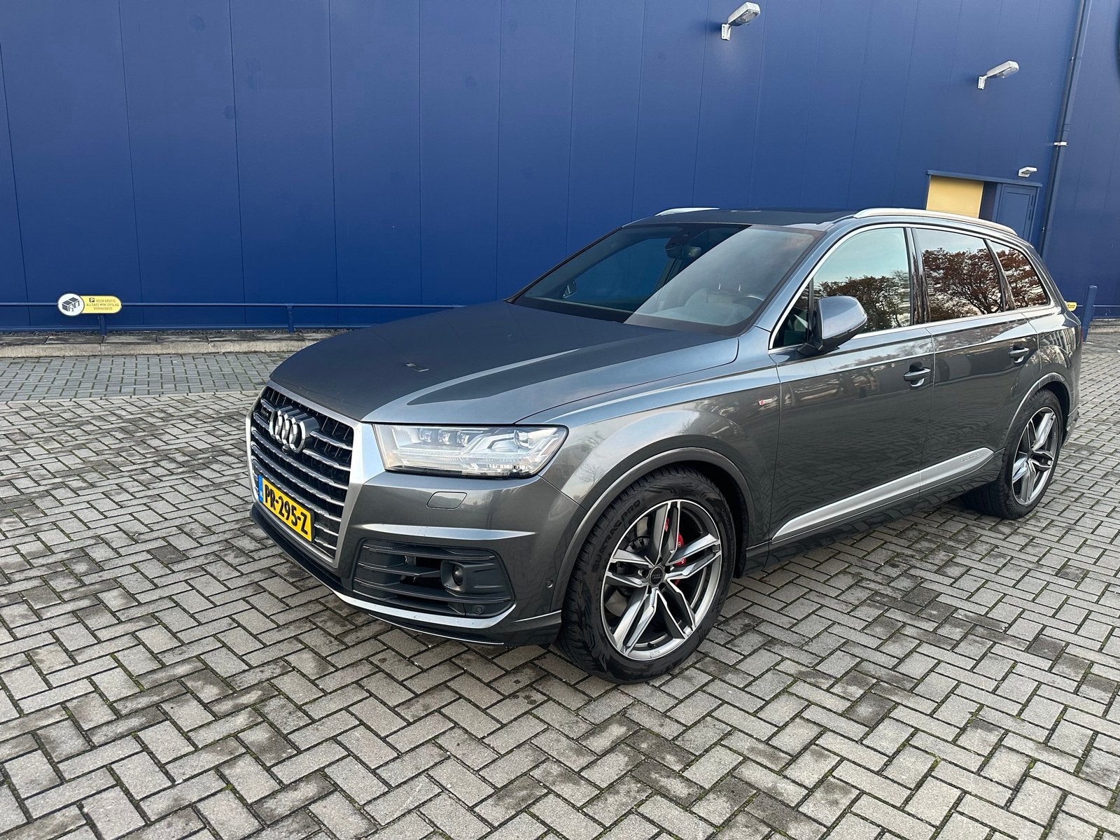 Audi Q7 3.0 TDI S Line Quattro Tiptronic 2015 Grijs, Automaat, 241 €/maand, 7 stoelen, 272 pk