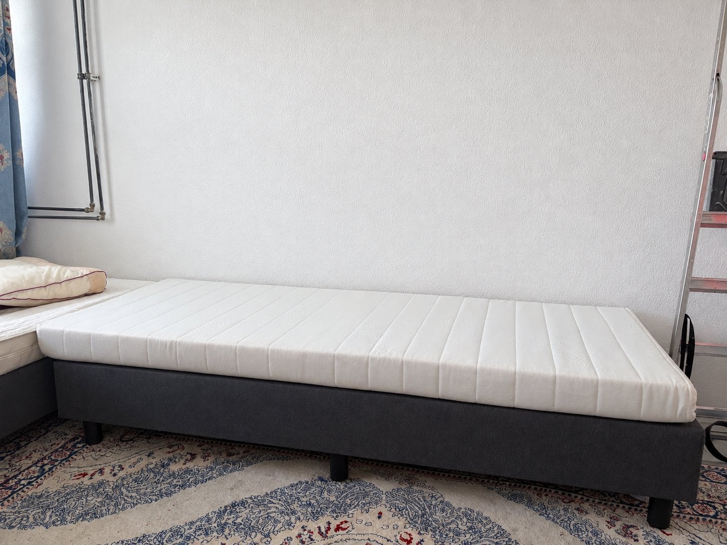 2x Boxspring met matras - Zo goed als nieuw, 90 cm, Tweepersoons, Ophalen of Verzenden, Zo goed als nieuw