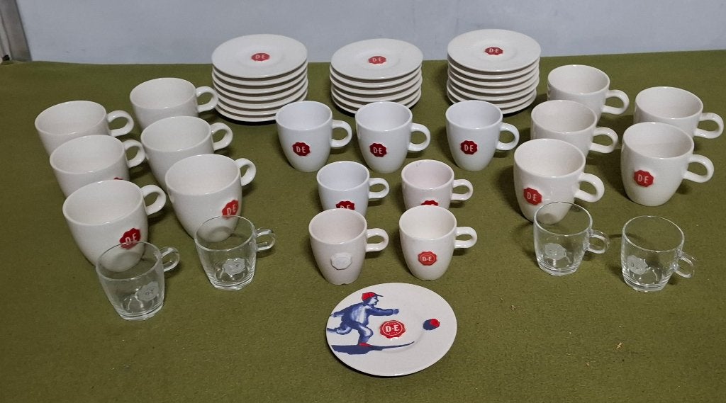 41-delig servies Douwe Egberts, Huis en Inrichting, Gebruikt, Overige merken, Ophalen of Verzenden, Overige stijlen