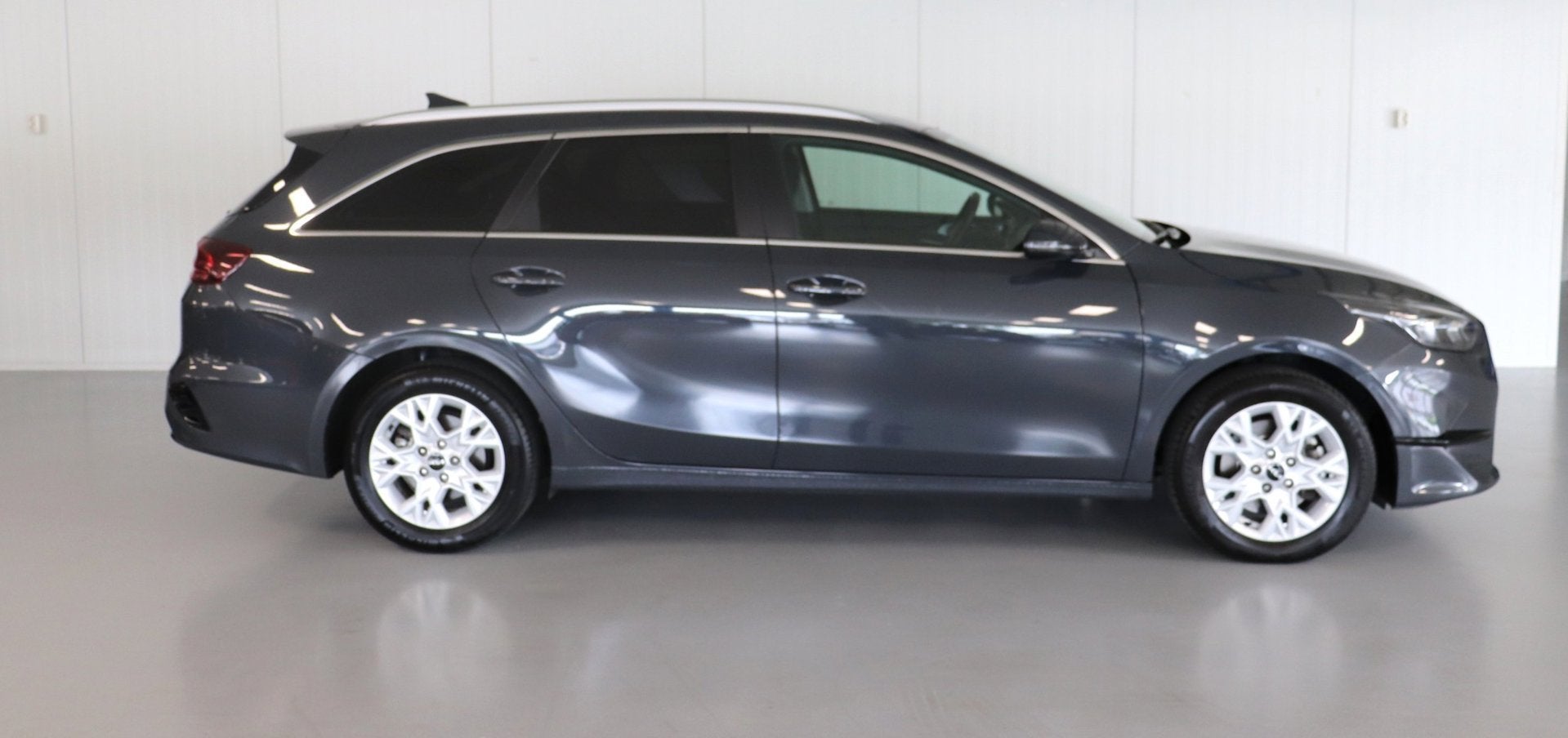 Kia Ceed Sportswagon 1.5 T-GDi DynamicLine 160pk, Voorwielaandrijving, Dealer onderhouden, Stof, Gebruikt