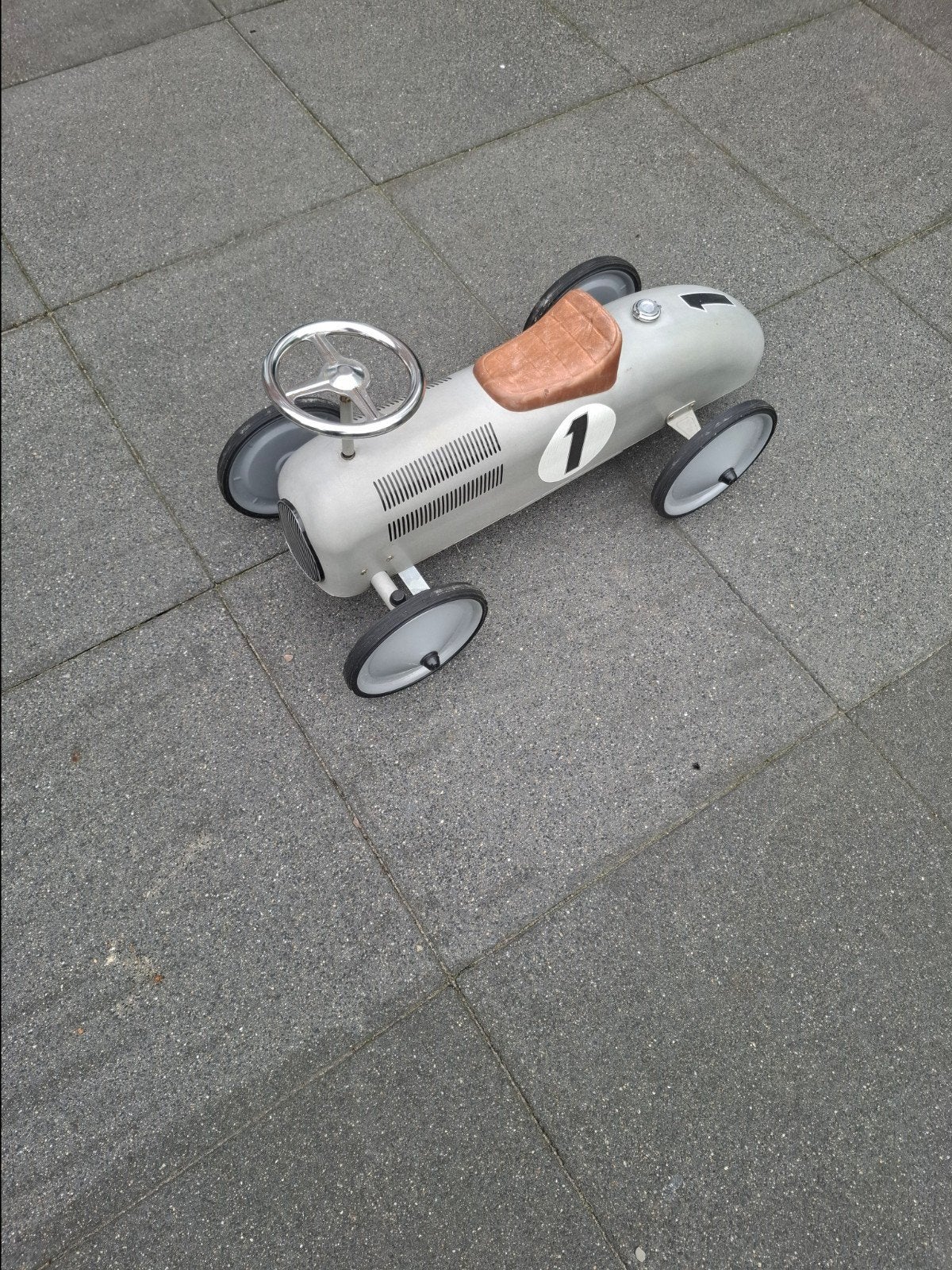 Baghera Rider Loopauto Grijs - Vintage Raceauto, Ophalen, Zo goed als nieuw, Loopvoertuig