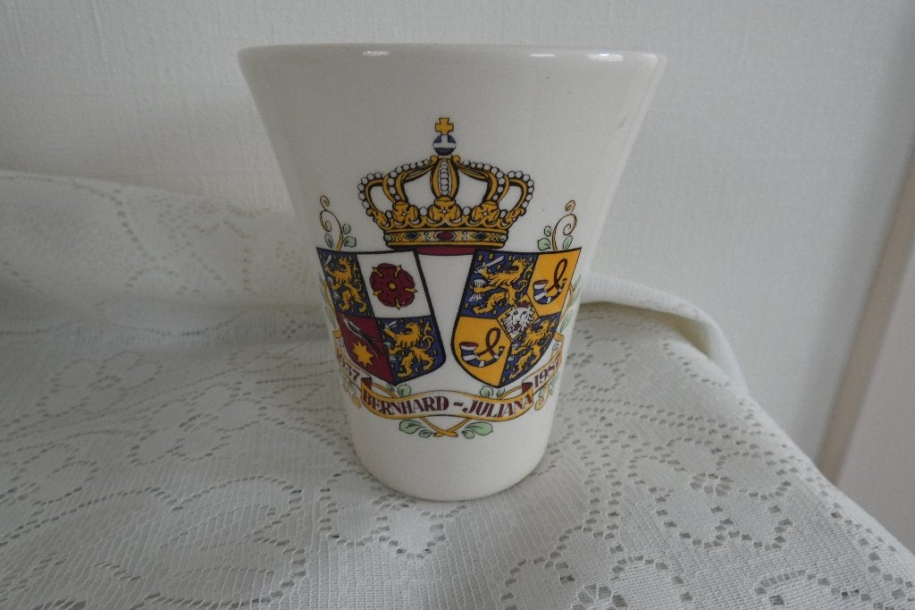 Beker Kon. Huis, Ophalen of Verzenden, Zo goed als nieuw, Nederland, Servies