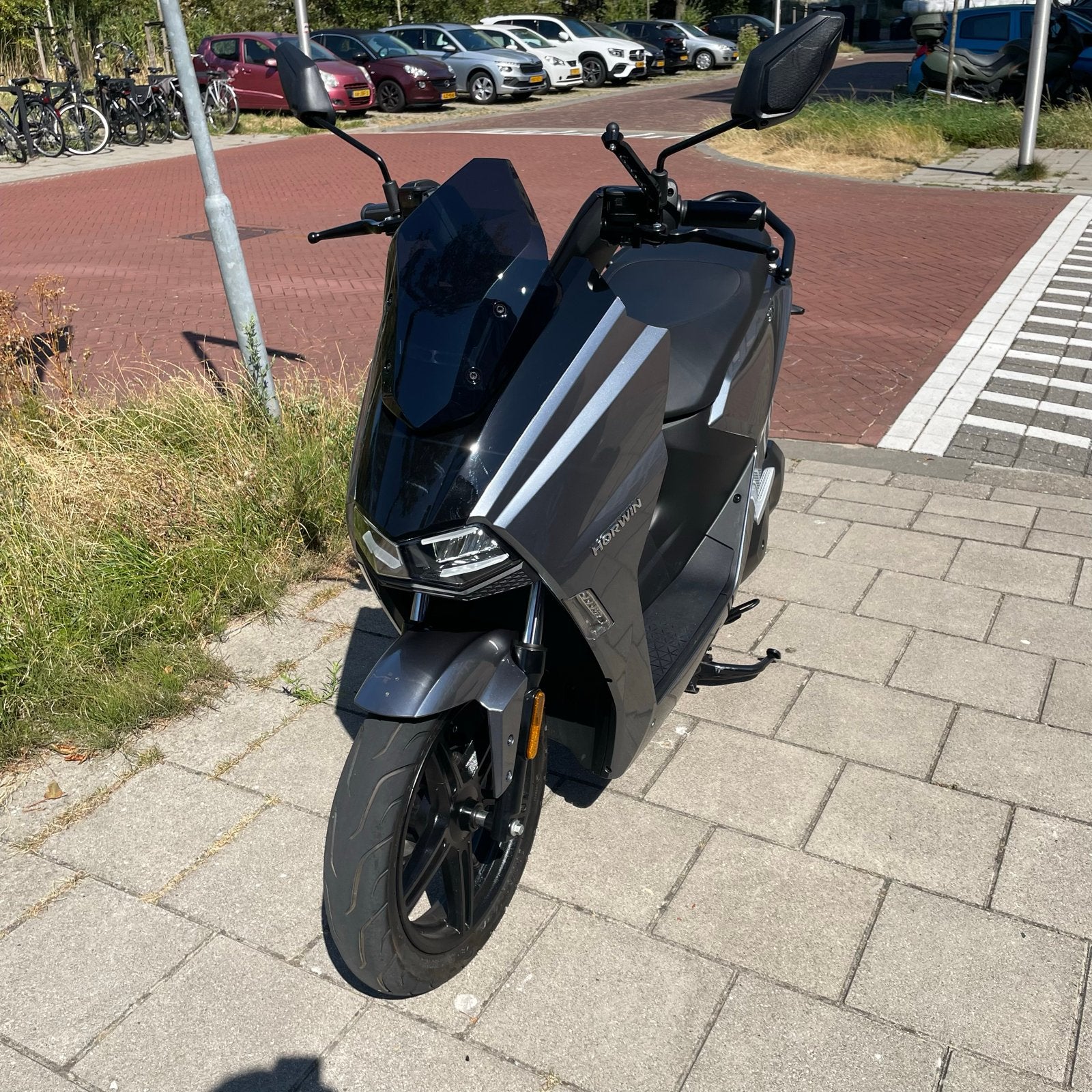 Horwin SK1 Elektrische Scooter - Slechts 700km!, Ophalen, Maximaal 45 km/u, Elektrisch, Zo goed als nieuw