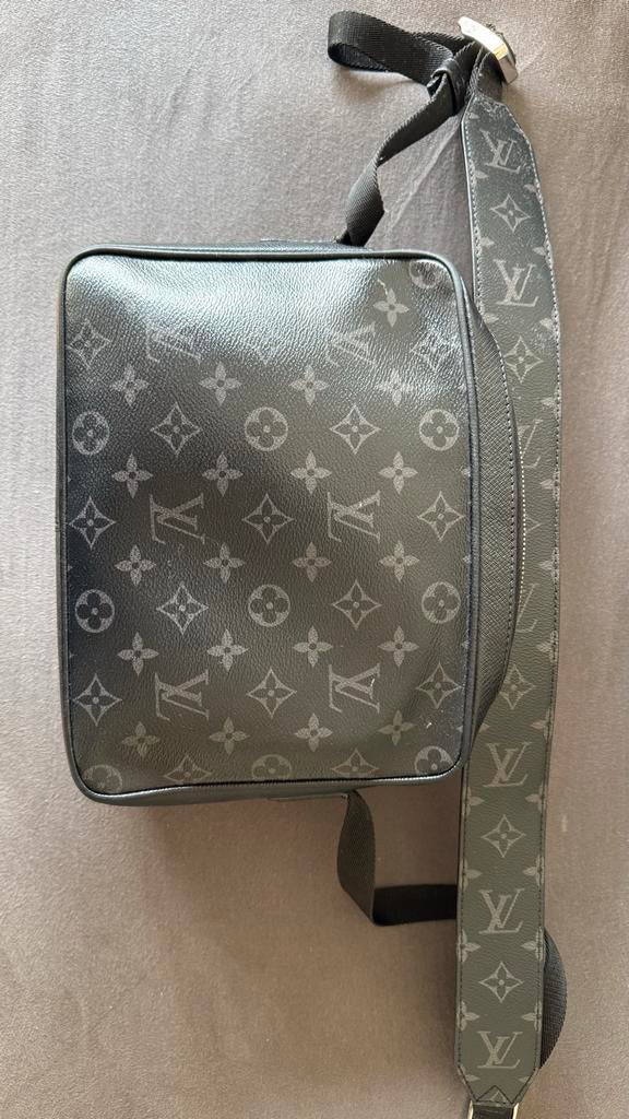 Louis Vuitton Outdoor Messenger Tas Heren Monogram Eclipse, Overige merken, Gebruikt, Zwart, Ophalen of Verzenden