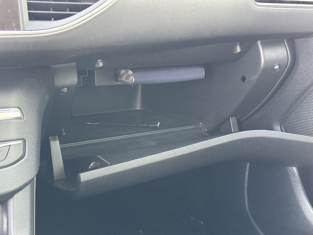 Foto 20 van Peugeot 308 1.2 Allure | Riem Vervangen! | CarPlay | PDC|ECC