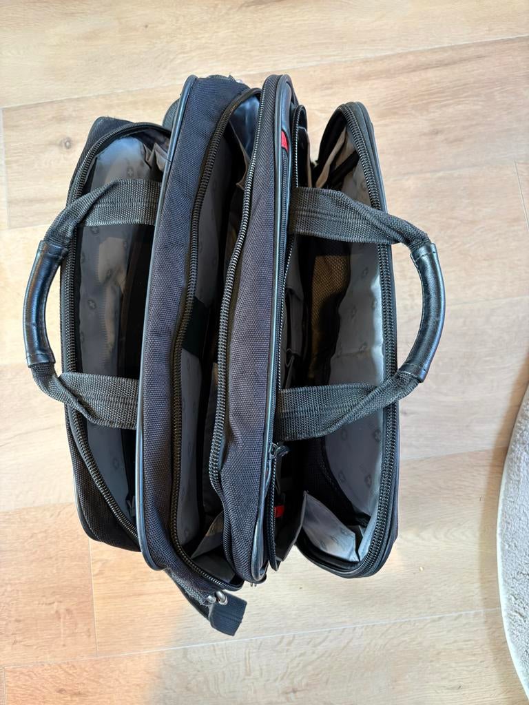 Wenger/Victorinox Zakelijke Laptoptas - Zwart, Computers en Software, Laptoptassen, Gebruikt, Aktetas, 15 inch, Ophalen of Verzenden