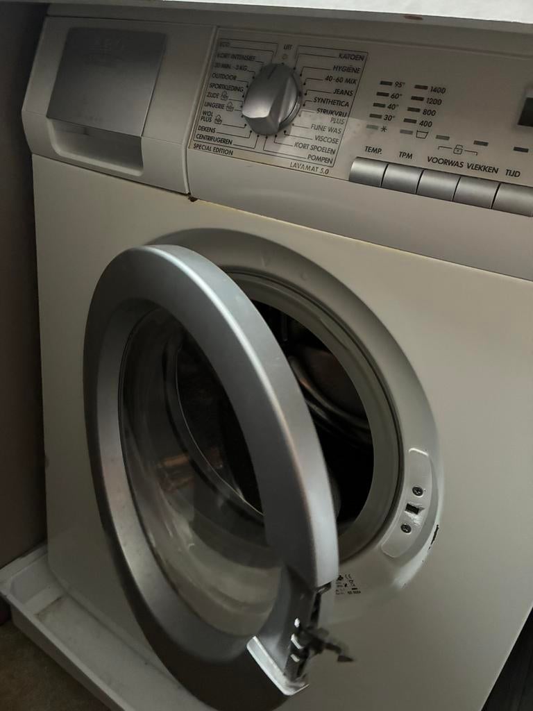 Gratis wasmachine 7 kg AEG electrolux, Witgoed en Apparatuur, Wasmachines, Ophalen, Gebruikt, 85 tot 90 cm, 1200 tot 1600 toeren