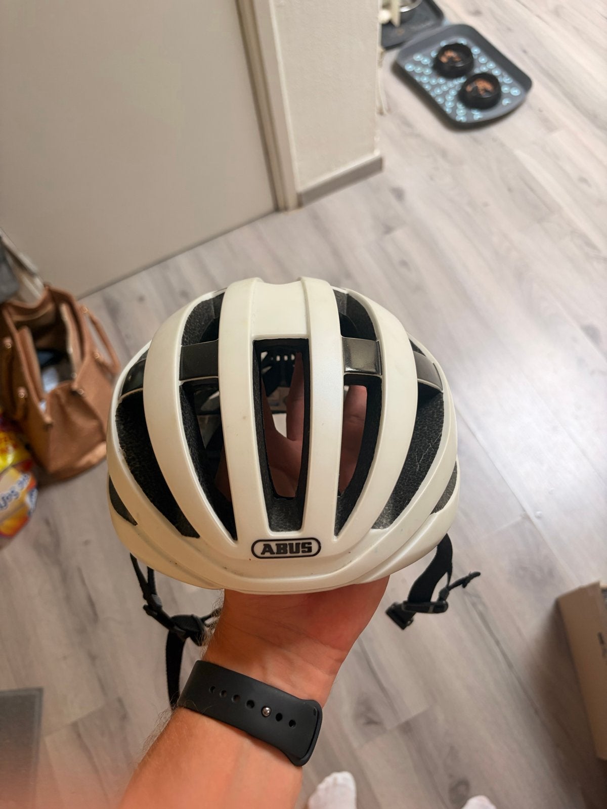 ABUS Viantor fietshelm - Wit - Maat M, Ophalen, Zo goed als nieuw, M, Heer of Dame