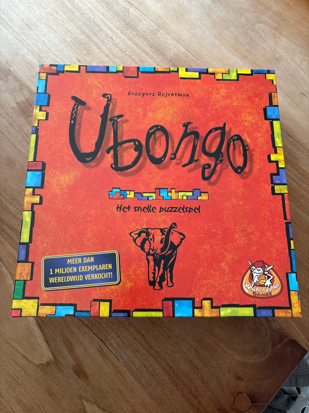 Ubongo bordspel - Het snelle puzzelspel, Hobby en Vrije tijd, Een of twee spelers, Ophalen of Verzenden, Zo goed als nieuw