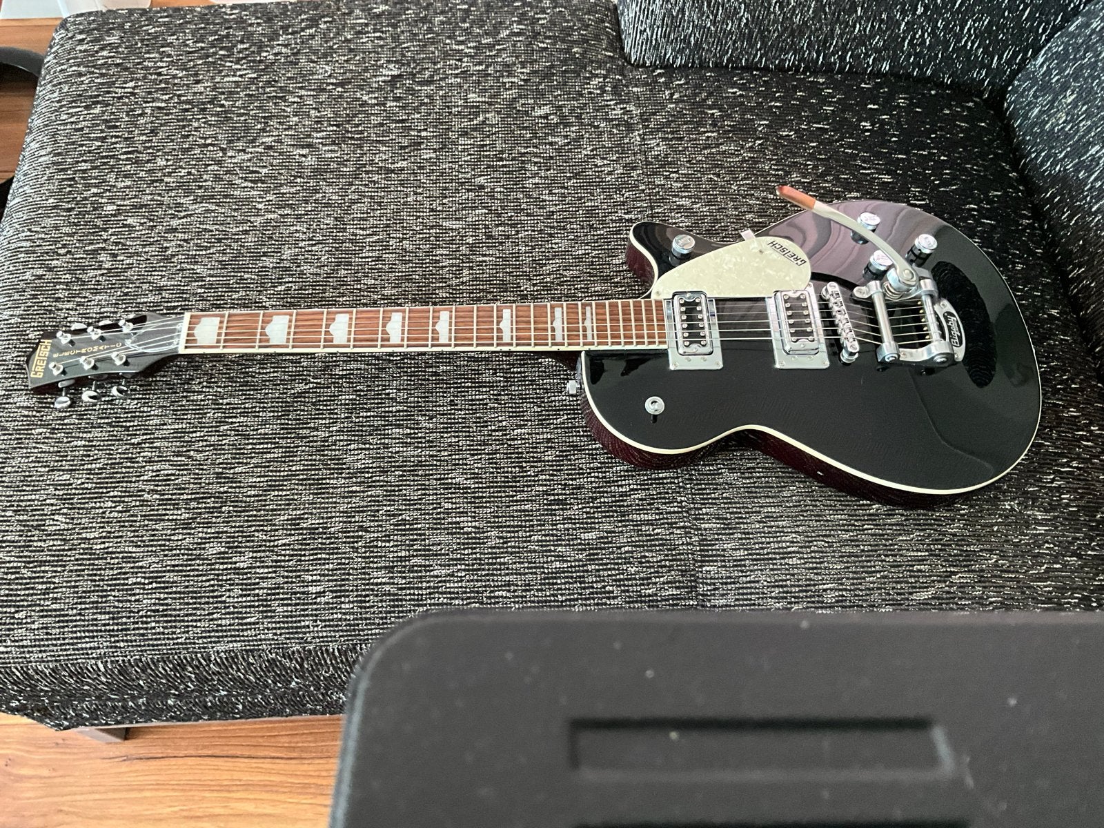 Gretsch Electromatic G5220 Electrische Gitaar - Zwart, Ophalen of Verzenden, Zo goed als nieuw, Solid body, Overige merken