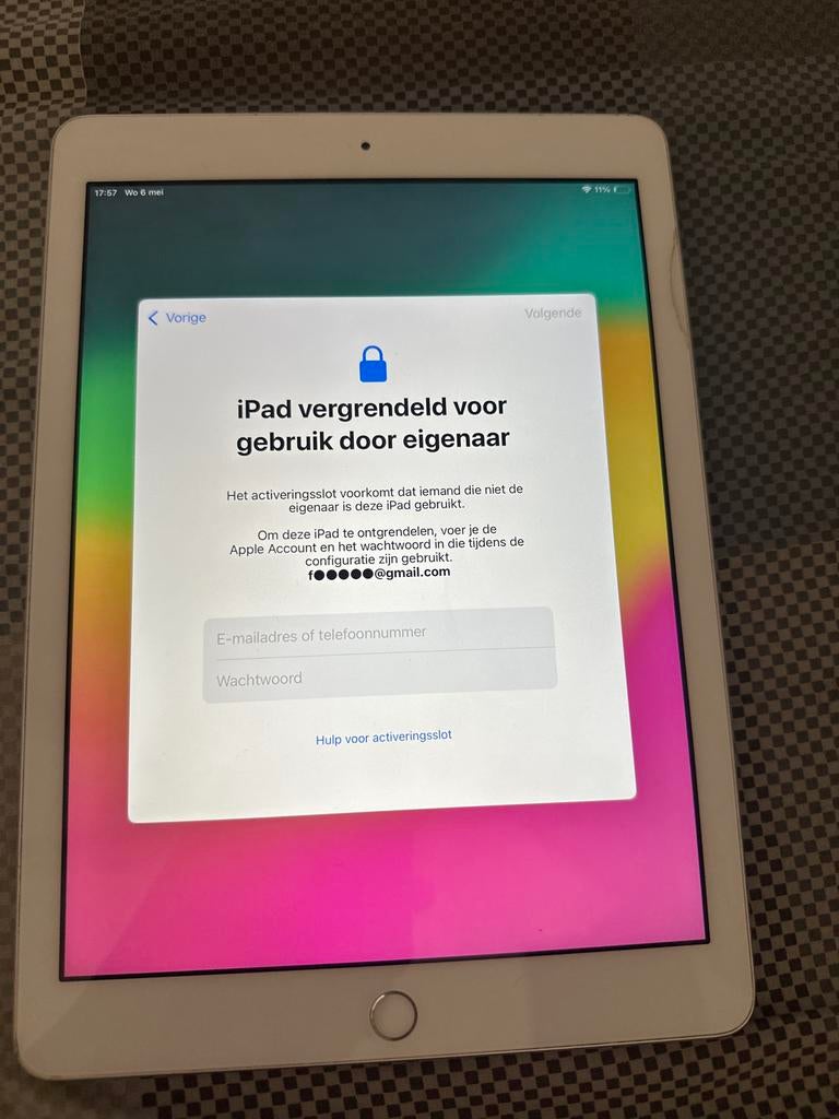 iPad vergrendeld voor onderdelen of reparatie, Computers en Software, Apple iPads, Niet werkend, Apple iPad, Wi-Fi, 10 inch, 32 GB