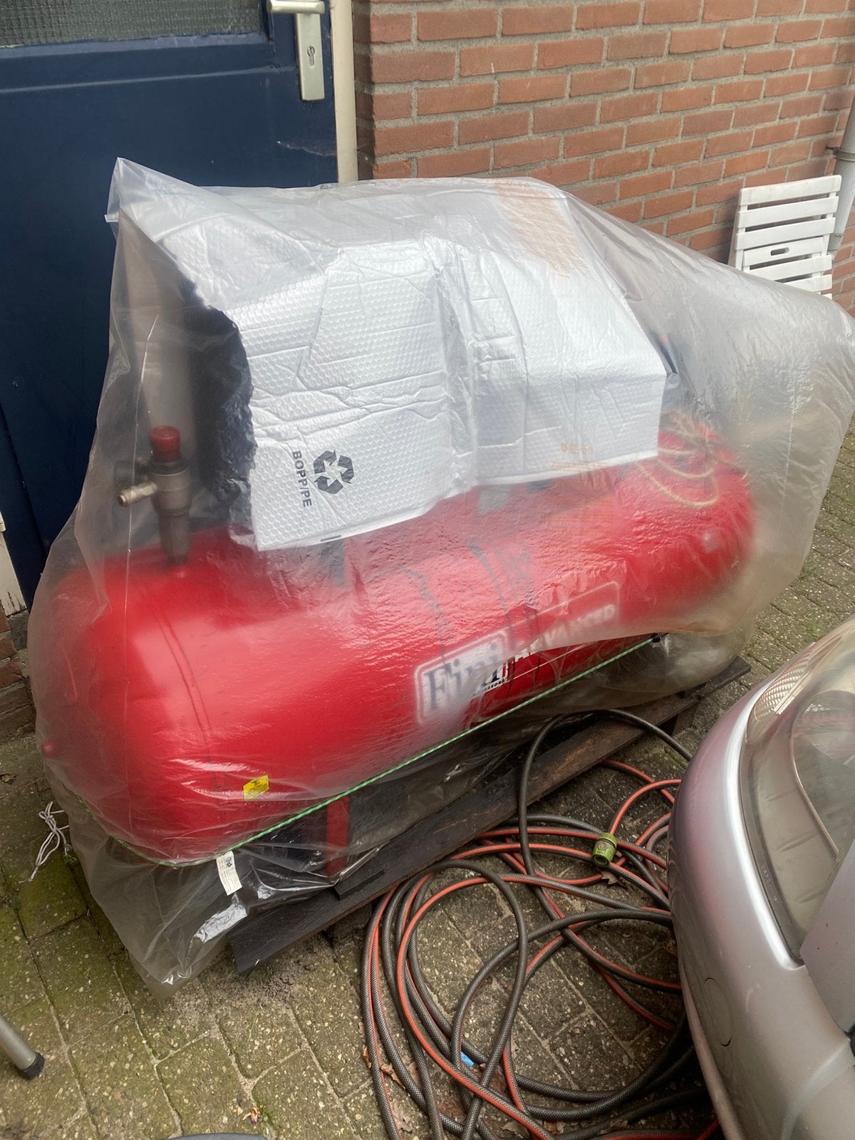 Compressor 270 liter voor €225 ligt in Druten, Ophalen, Overige merken, Interieur en Bekleding