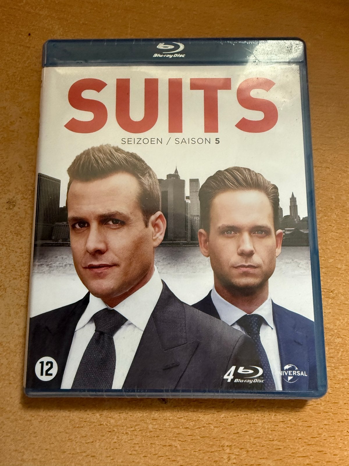 Suits Seizoen 5 - Blu-ray - Nieuw in verpakking, Cd's en Dvd's, Engels, Nederlands, Drama, Ophalen of Verzenden