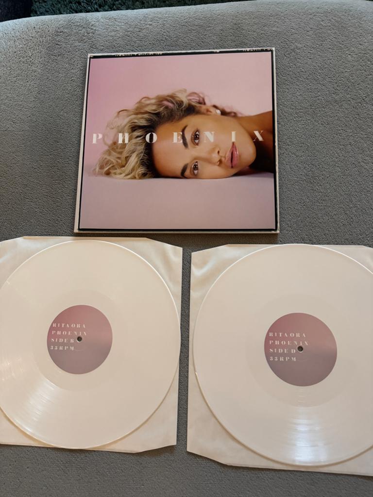 Rita Ora - Phoenix 2LP wit, Ophalen of Verzenden, Zo goed als nieuw, 12 inch