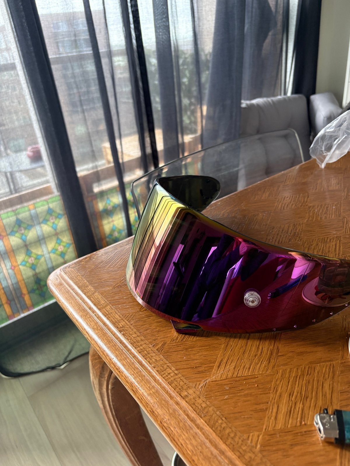 Shoei vizier - Gespiegeld Paars-Goud, Motoren, Kleding | Motorhelmen, Kinderen, Ophalen of Verzenden, Nieuw zonder kaartje, Integraalhelm