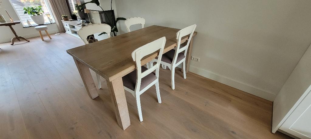 Massief Eiken eettafel met 4 stoelen, Huis en Inrichting, Tafels | Eettafels, Ophalen, Gebruikt, Eikenhout, 50 tot 100 cm