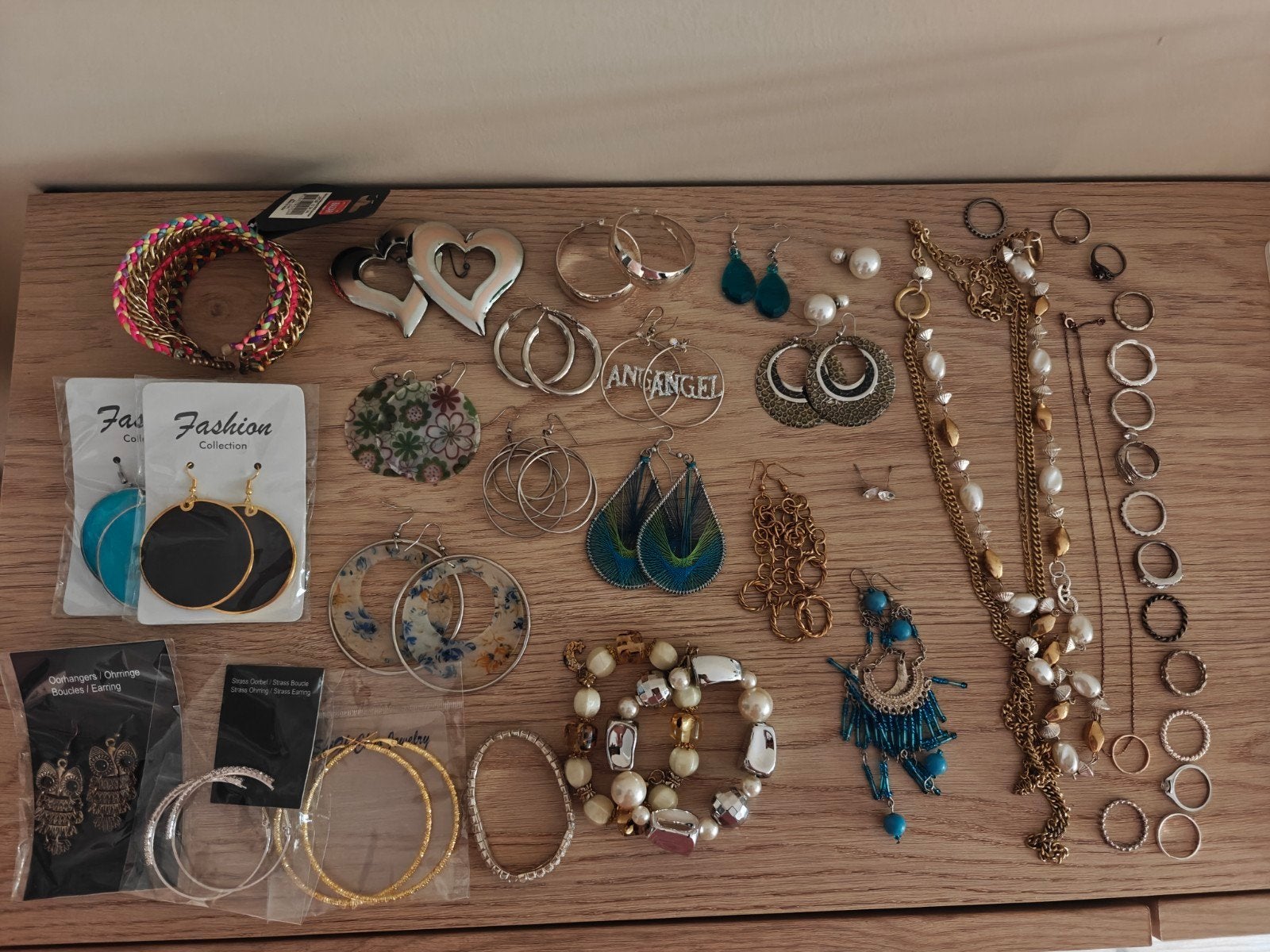 Grote collectie sieraden, geen echt zilver of goud, Sieraden, Tassen en Uiterlijk, Kettingen, Ophalen, Gebruikt, Grijs, Overige materialen