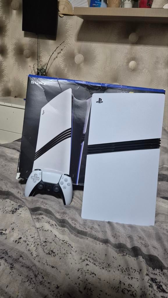PS5 PRO 2 TERABYTE., Spelcomputers en Games, Spelcomputers | Sony PlayStation 5, Ophalen, Zo goed als nieuw, Playstation 5 Digital
