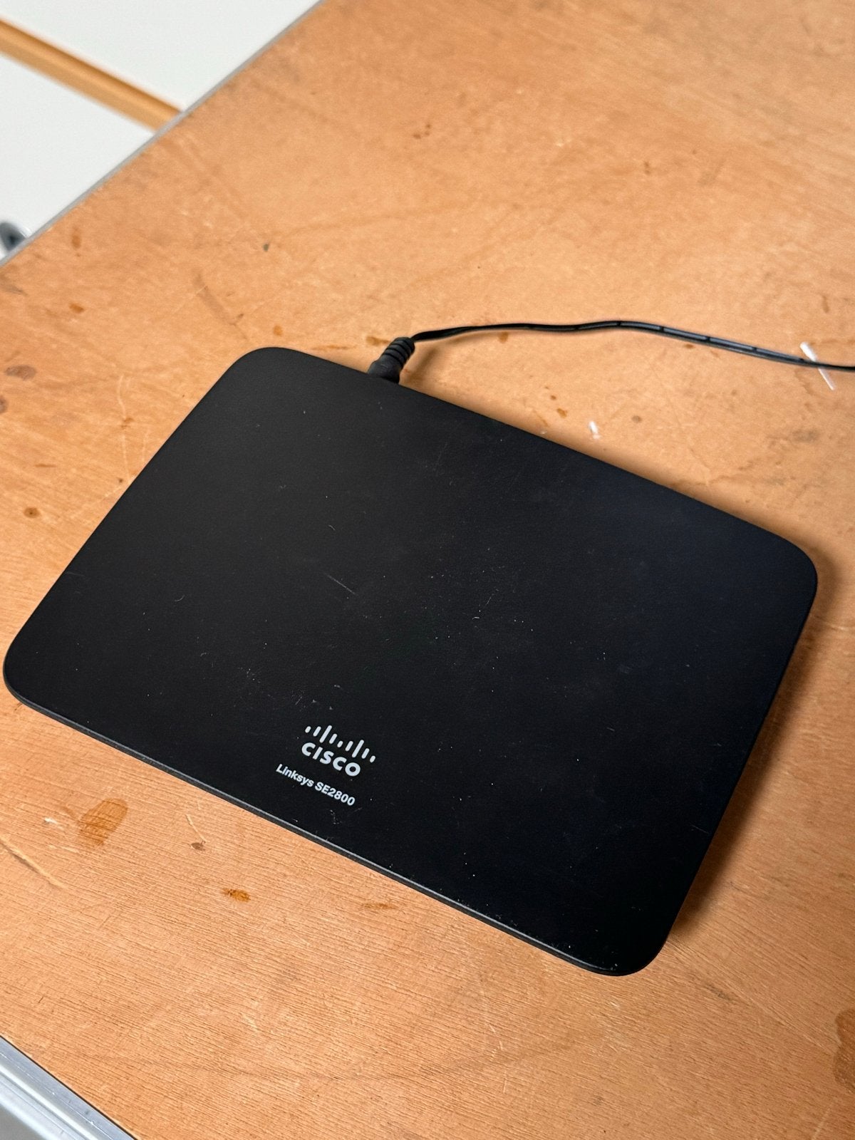 Cisco Linksys SE2800 8-poorts Gigabit Switch, Computers en Software, Netwerk switches, Gebruikt, Ophalen of Verzenden