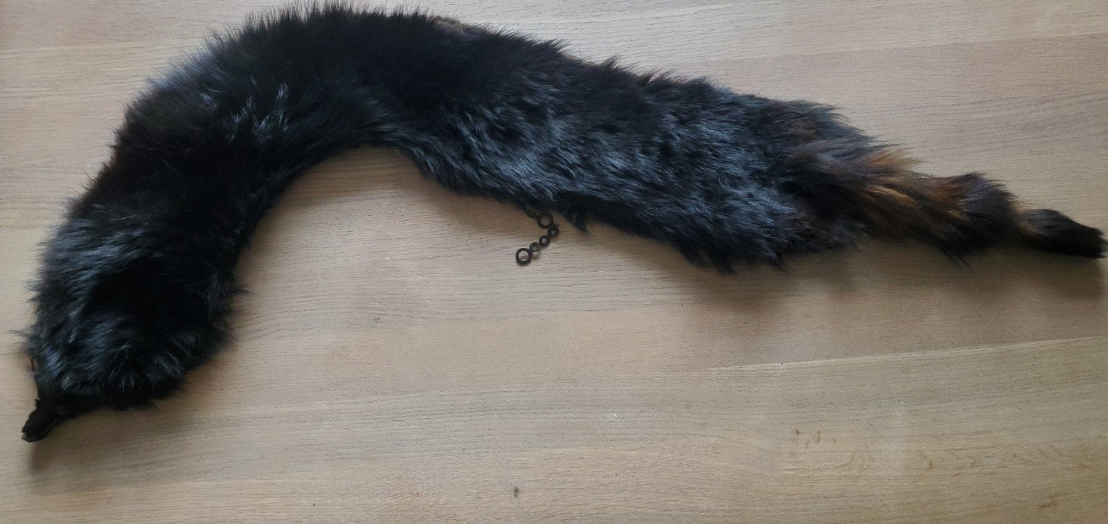 Zwarte bont staart met ketting, Onbekend, Ophalen of Verzenden, Zo goed als nieuw