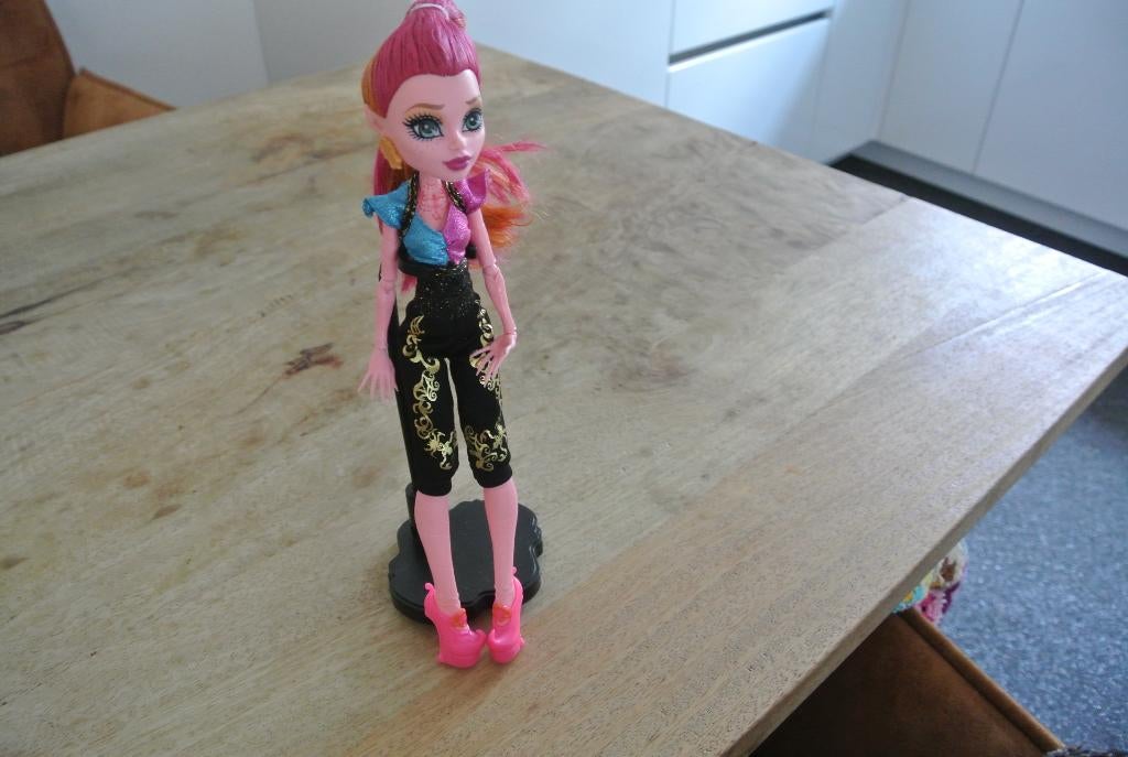 Barbie Monster High Gigi Grant/ nr 195, Ophalen of Verzenden, Zo goed als nieuw, Barbie