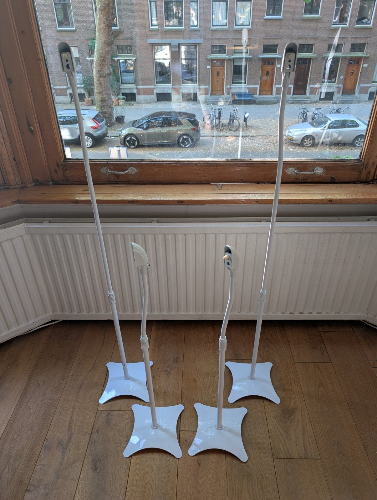 4x floor speaker stands, Audio, Tv en Foto, Luidsprekers, Overige merken, Vloerstaande luidspreker, Ophalen of Verzenden, Zo goed als nieuw
