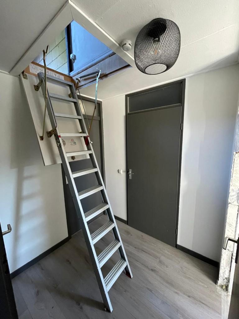 Vlizotrap zoldertrap Roto 2-delig, Doe-het-zelf en Verbouw, Ladders en Trappen, Ophalen, Gebruikt, Trap, Opvouwbaar of Inschuifbaar