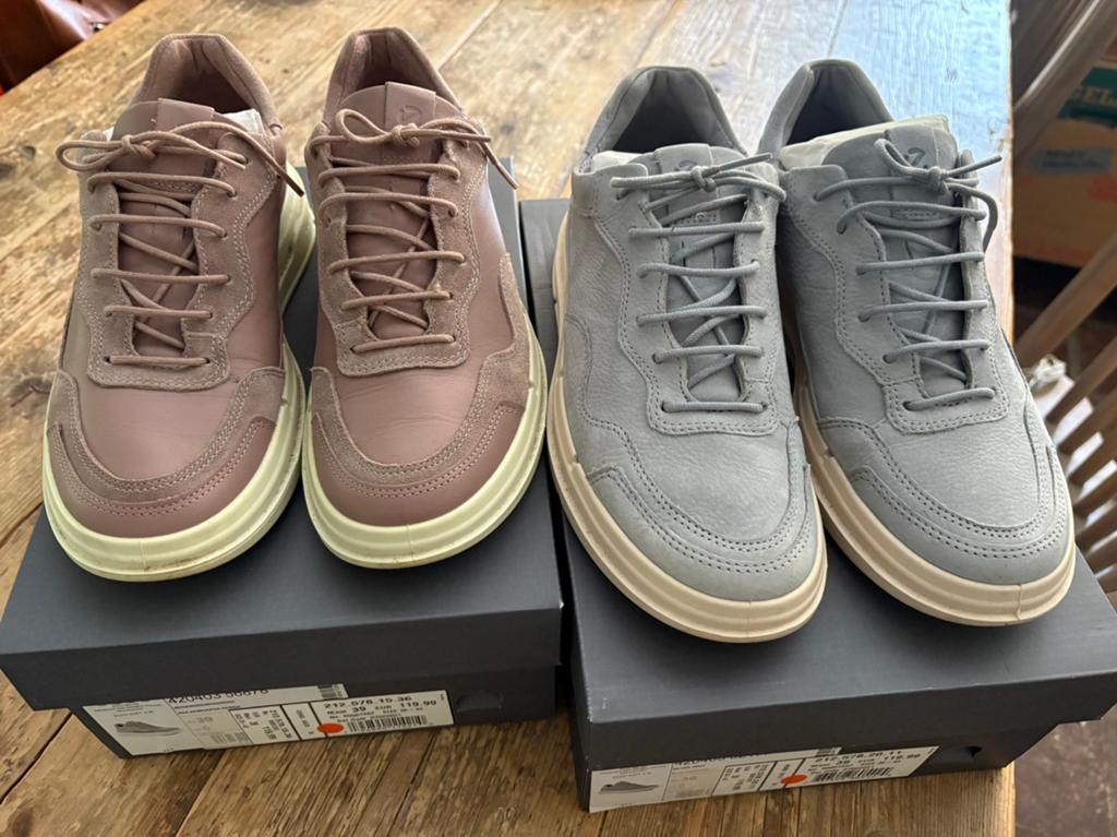 Ecco dames schoenen leer maat 39 roze + licht blauw grijs, Ophalen of Verzenden, Zo goed als nieuw, Blauw, Sneakers of Gympen