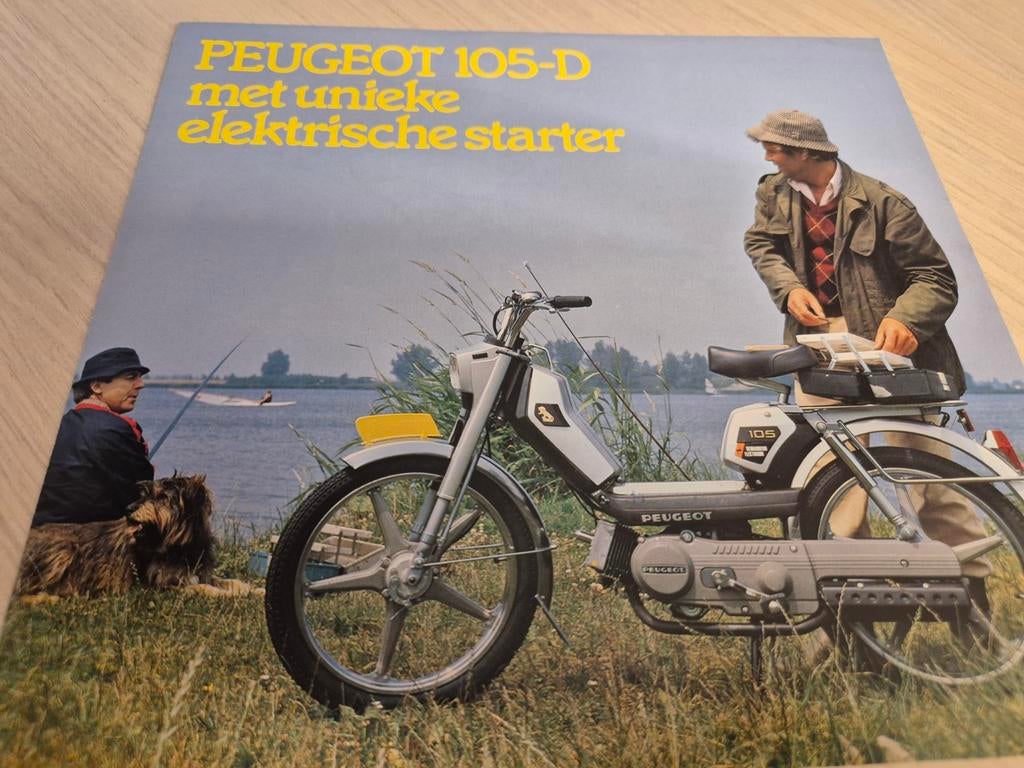 Jaren 70 Peugeot 105 D brommer bromfiets folder Nederlands, Fietsen en Brommers, Ophalen of Verzenden, Zo goed als nieuw