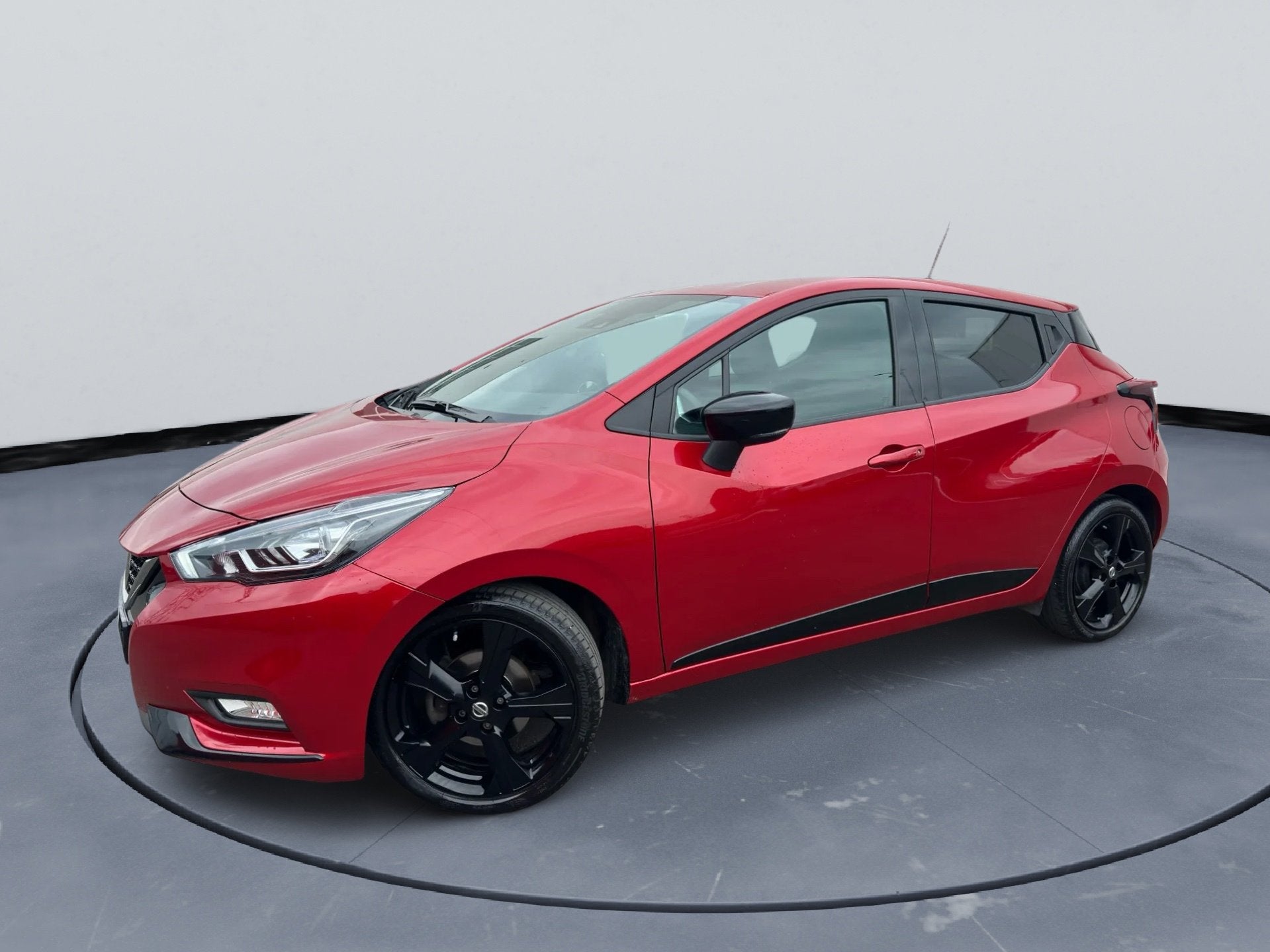 Nissan Micra 1.0 IG-T N-Sport Navigatiesysteem Achteruitrijc, Auto's, Gebruikt, Zwart, 1055 kg, 93 pk