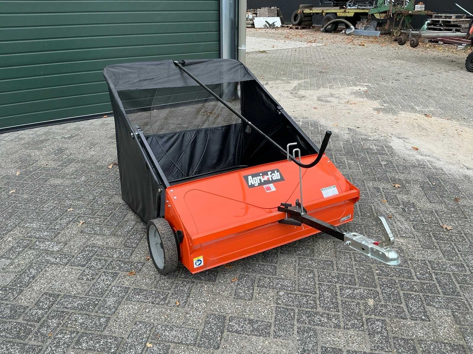 Agri Fab 45-04924 112 cm blad/gazon veegmachine, Maaier